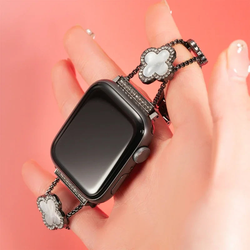 Radiant Diamond Clover Luxe Band for Apple Watch Ultra2