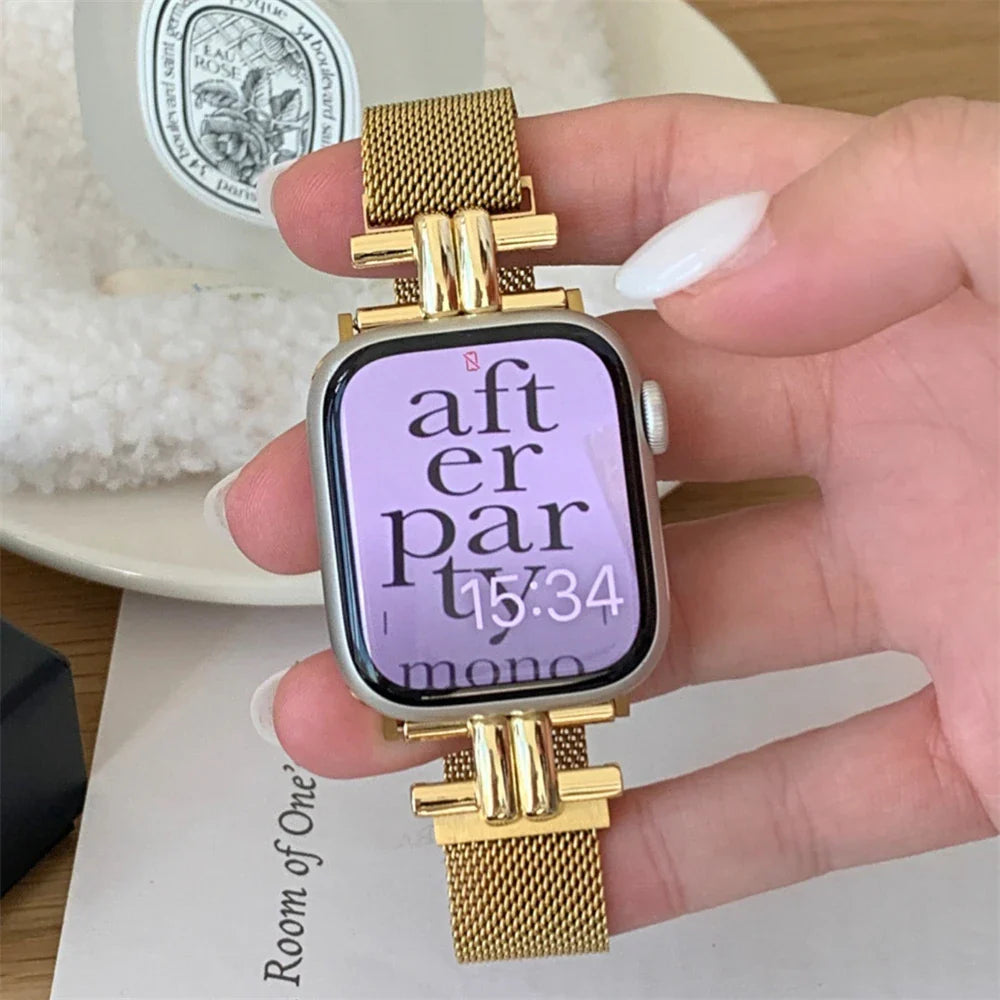 Elegant Gold Magnetic Wristband for Apple Watch